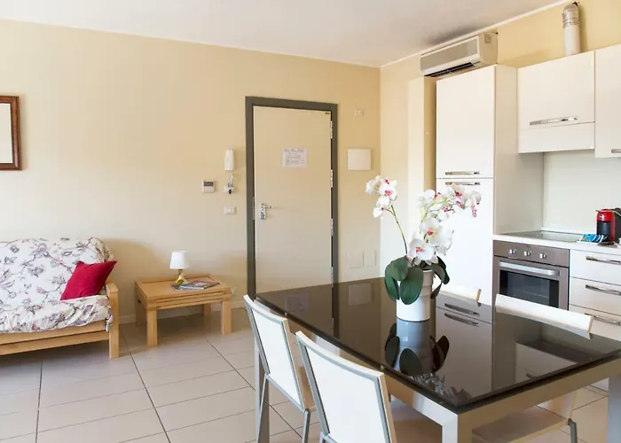 Aparthotel City Residence 4*