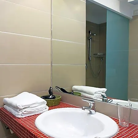 Aparthotel City Residence 4*