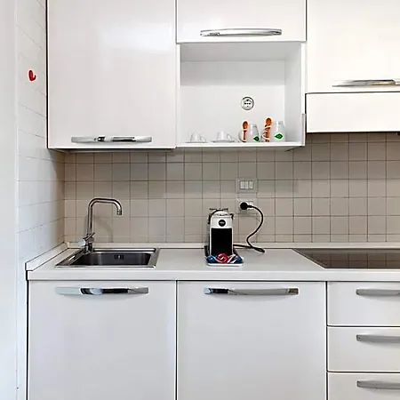 City Residence Aparthotel 4*