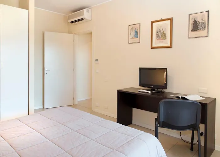 City Residence Aparthotel 4*